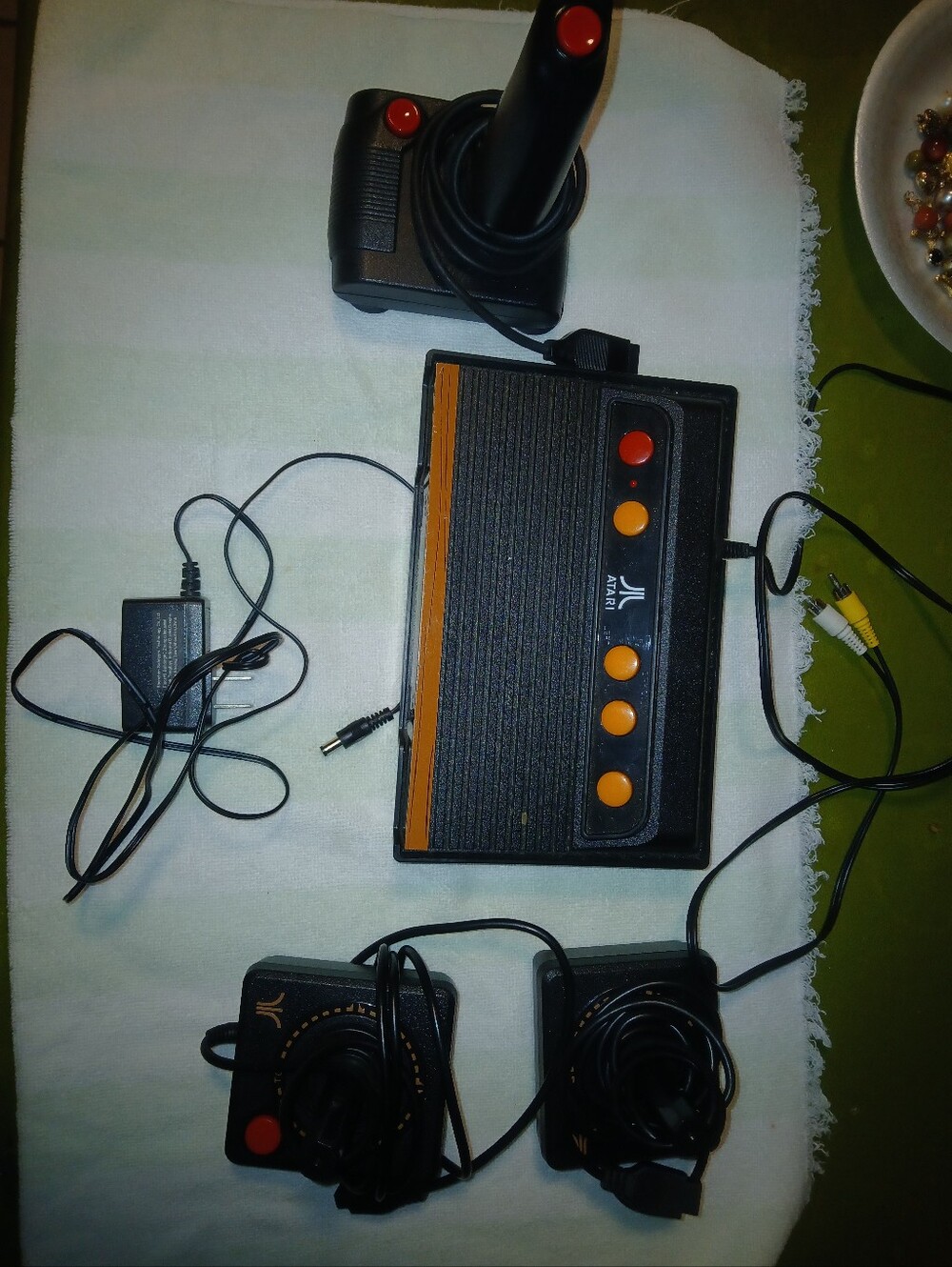 Atari Flash Ack Classic. Plug And Play Video Game.